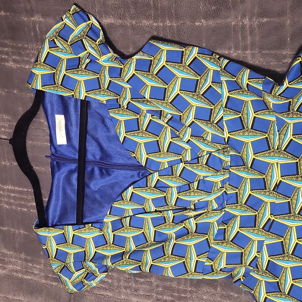 A patterned blue, turquoise,  yellow & black dress. - Picture 4 of 5